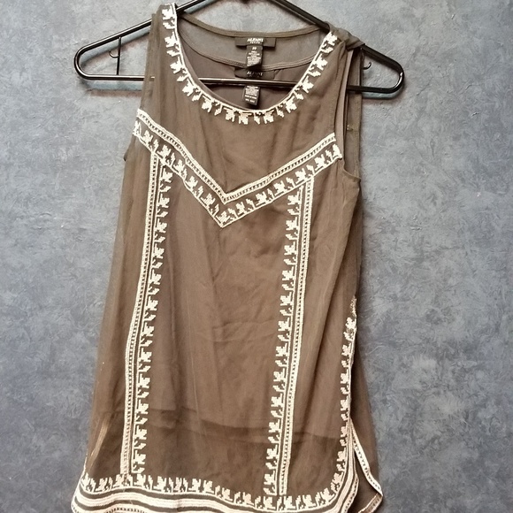 Olive colored tank top - Picture 1 of 2